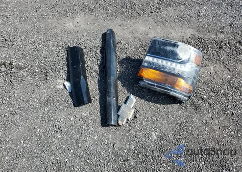 2018 Chevrolet Silverado C1500 Custom from USA, damaged, VIN 3GCPCPEC3JG382720